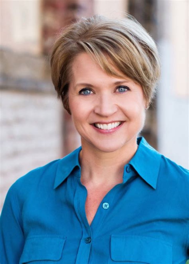 Corie Barry Bio, Family, Career, Husband, History, Net Worth