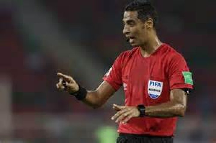 Is Omar The Referee Alive Bbc News